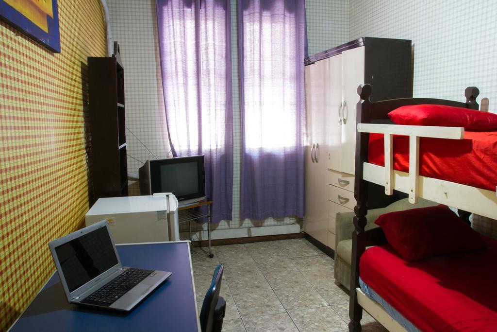 Hostel Recanto Global
